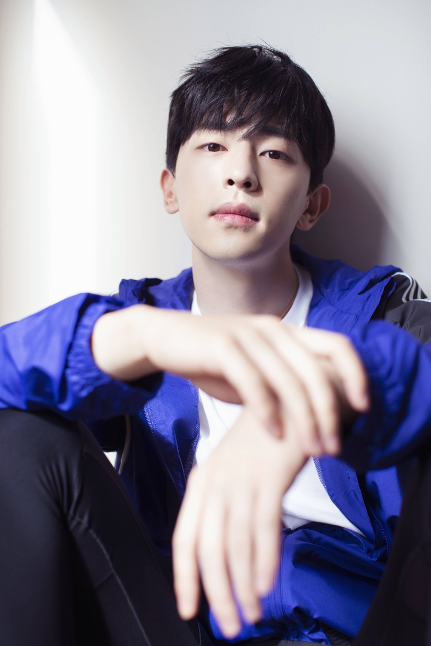 邓伦最新桌面,自然美景之旅,探索内心平和与宁静的旅程