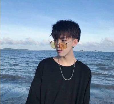 最新男头像伤感制作指南,步骤与情感表达