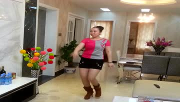 南昌玲玲最新睡衣,自然美景之旅的时尚邀请