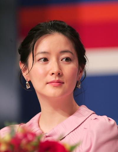 李英爱最新图片及获取指南