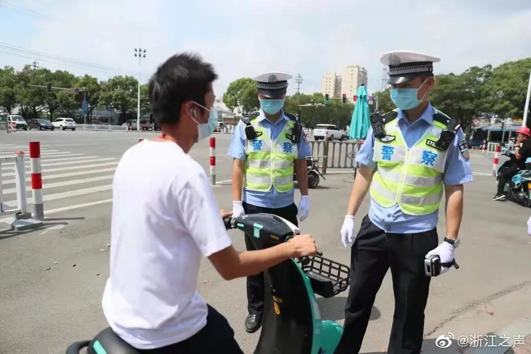 临海最新车祸背后的暖心故事
