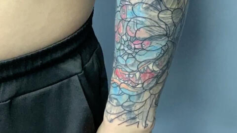 最新花臂纹身，时尚潮流与个性表达的艺术交汇