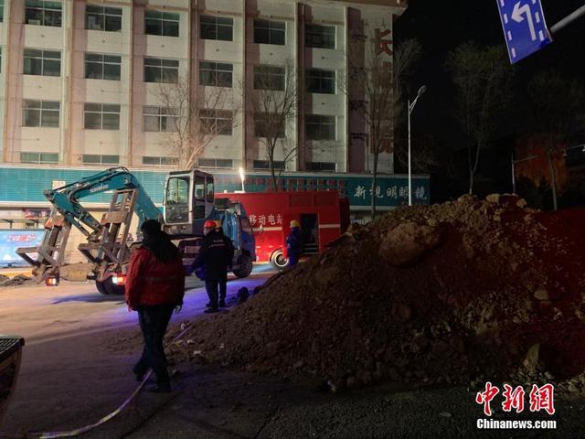 西宁塌方紧急关注与救援行动最新进展