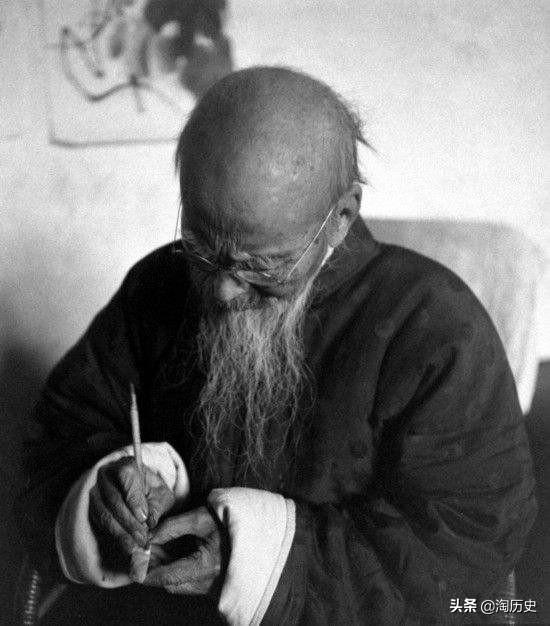 翻转人生的励志篇章,最新废文带你领略励志篇章的魅力