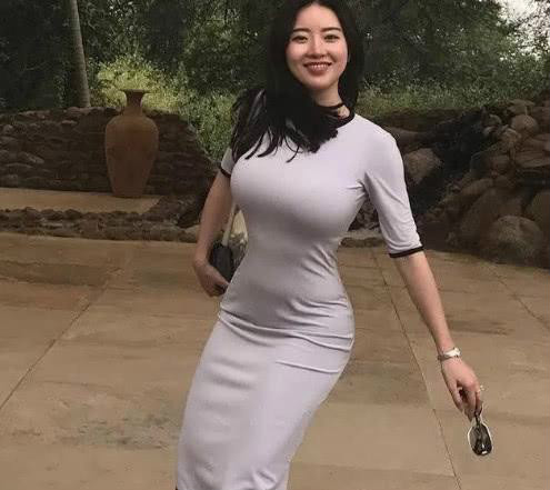 时尚探索之旅，追求最新娉婷风格，展现个人魅力风采