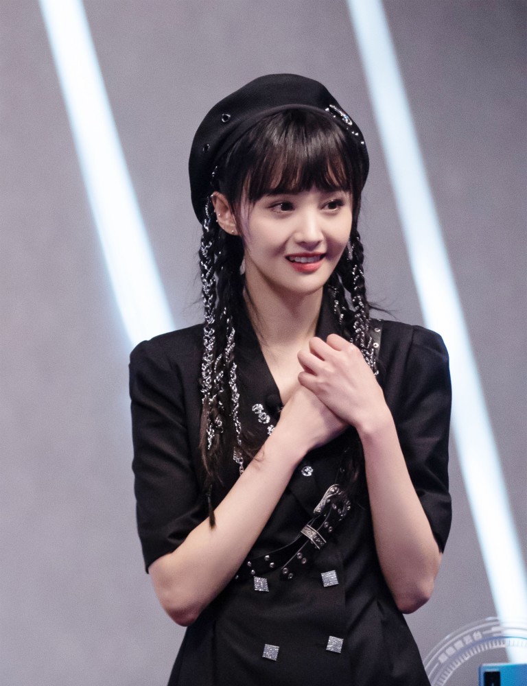 郑爽最新节目探寻影视歌坛新动态