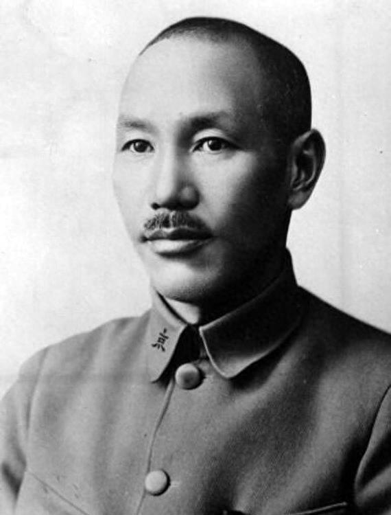 权力风云掀起热议风暴，最新动态引领讨论潮流