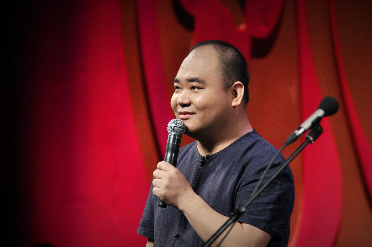 侯震最新,自然美景之旅,探寻内心平和之地