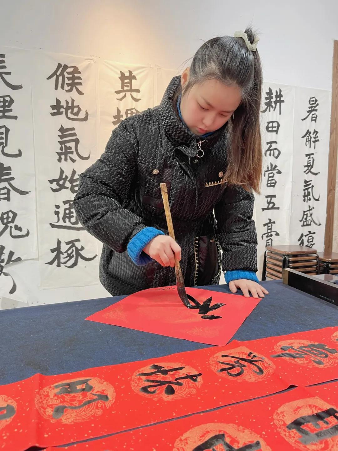 花社区最新动态，机遇绽放与自我成长的魔力