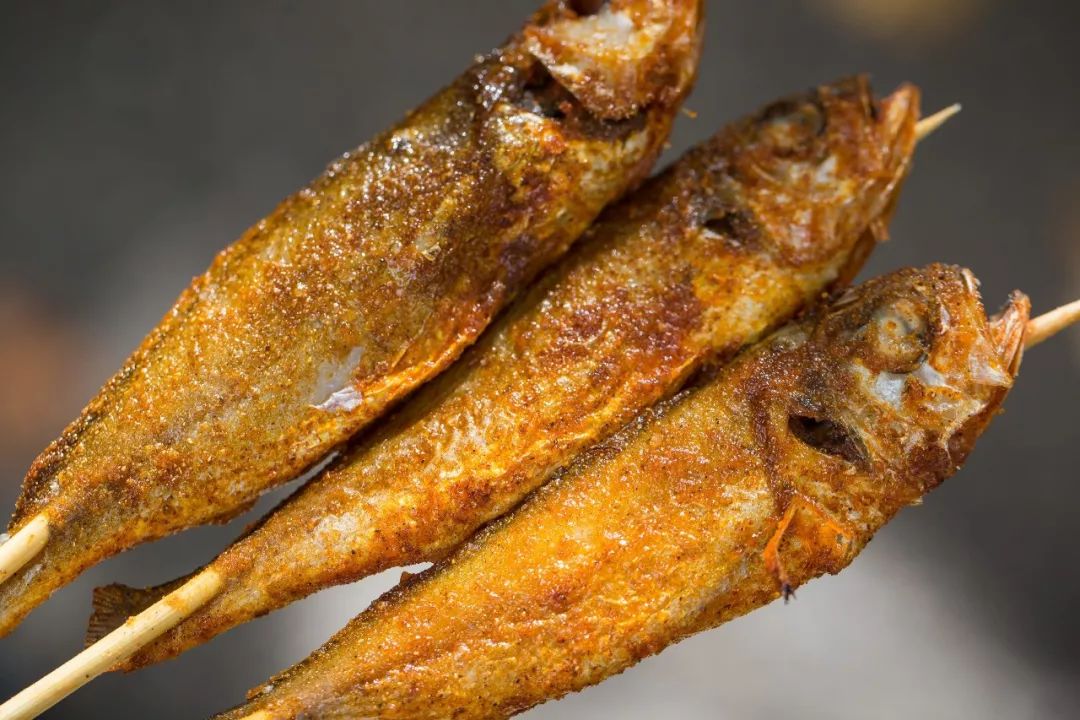 探寻黄鱼最新美食热门目的地,海鲜美食盛宴等你来体验!