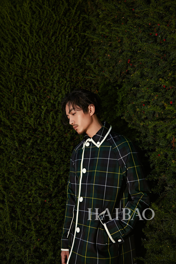 陈晓最新璀璨星光海报,时代印记展现风采